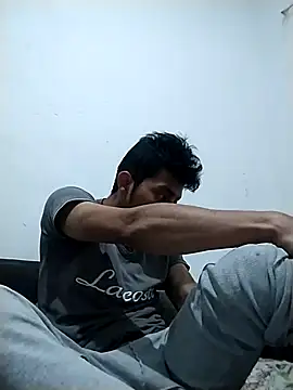 Flaquito pitudo online show from 01/02/25, 05:24