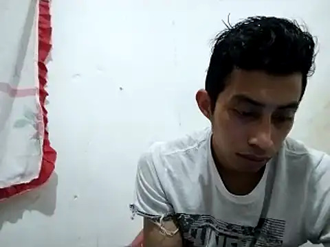 Flaquito pitudo online show from 03/18/25, 03:20