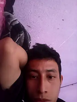 Snapshot of Flaquito_pitudo chatting on 11/15/25, 08:05 Flaquito pitudo online show from 11/15/25, 08:05