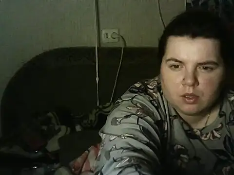 Snapshot of so_shy chatting on 11/15/25, 07:10 so shy online show from 11/15/25, 07:10