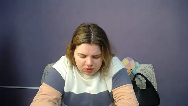 Snapshot of so_shy chatting on 04/02/26, 06:22 so shy online show from 04/02/26, 06:22