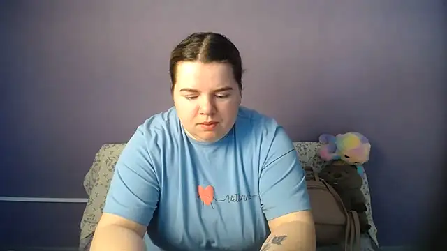 Snapshot of so_shy chatting on 06/09/26, 06:14 so shy online show from 06/09/26, 06:14