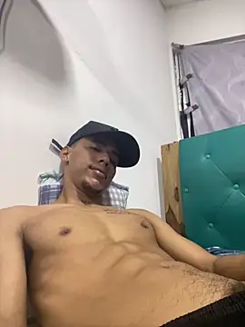 Snapshot of armanidrek chatting on 10/25/25, 11:21 armanidrek online show from 10/25/25, 11:21