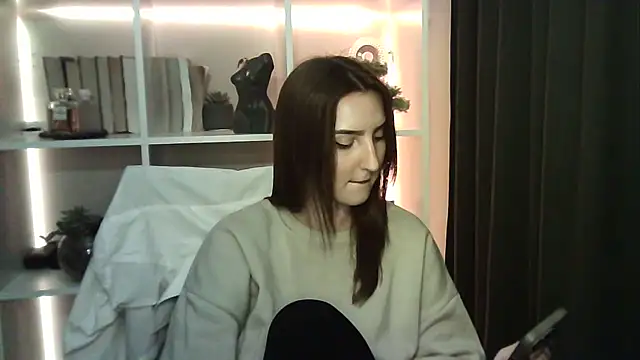 Snapshot of X_Alisa chatting on 10/25/25, 05:51 X Alisa online show from 10/25/25, 05:51