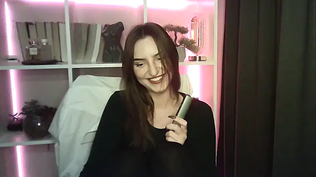 Snapshot of X_Alisa chatting on 11/16/25, 07:19 X Alisa online show from 11/16/25, 07:19