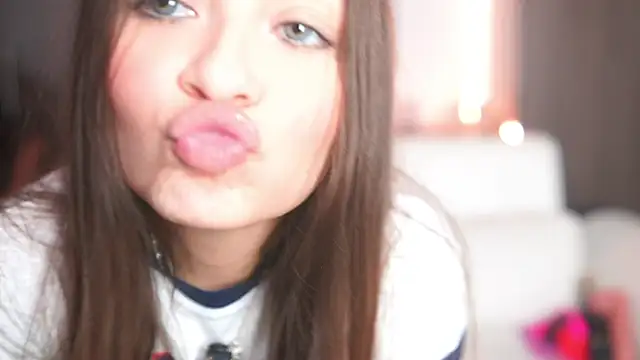 katlyn martins online show from 04/27/26, 06:50