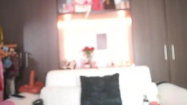 katlyn martins online show from 05/22/26, 07:08