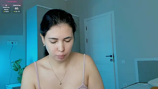 hoa lan online show from 09/17/25, 03:08