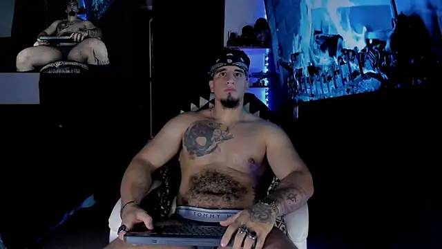 kingbear777 online show from 12/21/24, 01:36