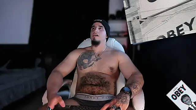 kingbear777 online show from 02/09/25, 11:58