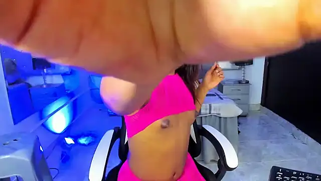 Orianadollx online show from 02/12/25, 11:40