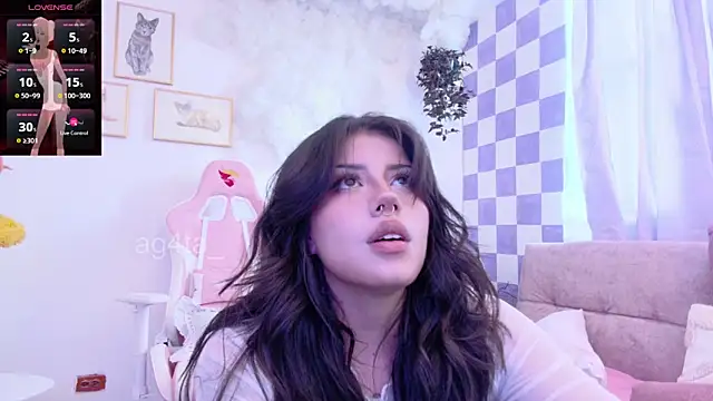 Snapshot of Ag4ta_ chatting on 03/05/25, 08:42 Ag4ta online show from 03/05/25, 08:42