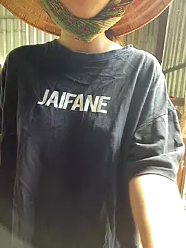 Suri amabel online show from 10/03/25, 04:31