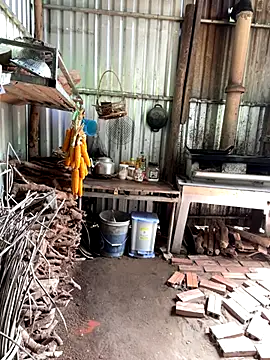 Suri amabel online show from 10/13/25, 03:50