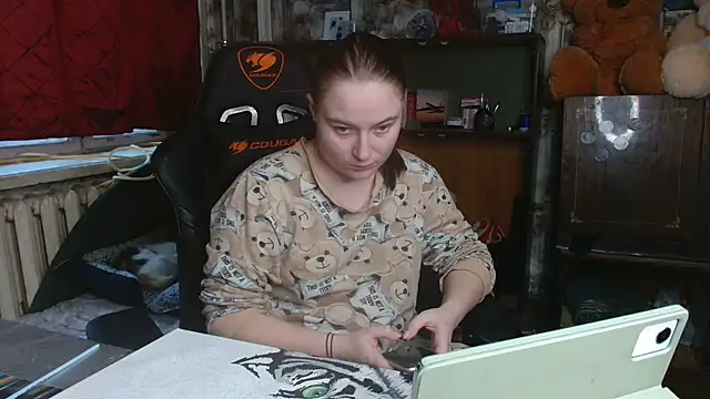 ElenaMaeer online show from 12/04/24, 11:52