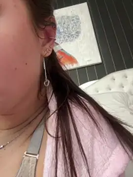 SophiaVilner online show from 07/01/26, 05:45