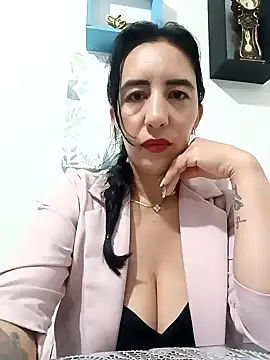 christine-x online show from 01/17/25, 01:46