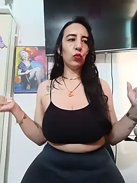 christine-x online show from 06/11/26, 12:47
