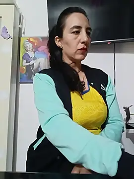 christine-x online show from 06/17/26, 10:32