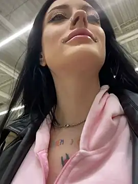 Melissa crazy online show from 12/22/24, 03:11