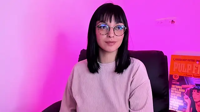 Snapshot of Collin_Sam chatting on 12/18/25, 05:13 Collin Sam online show from 12/18/25, 05:13