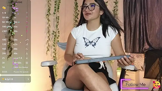 Snapshot of dulcinhea_ chatting on 02/05/25, 11:17 dulcinhea online show from 02/05/25, 11:17