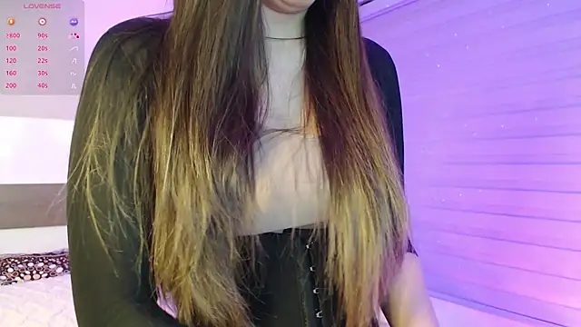 Snapshot of PiaSmile chatting on 05/08/26, 01:00 PiaSmile online show from 05/08/26, 01:00