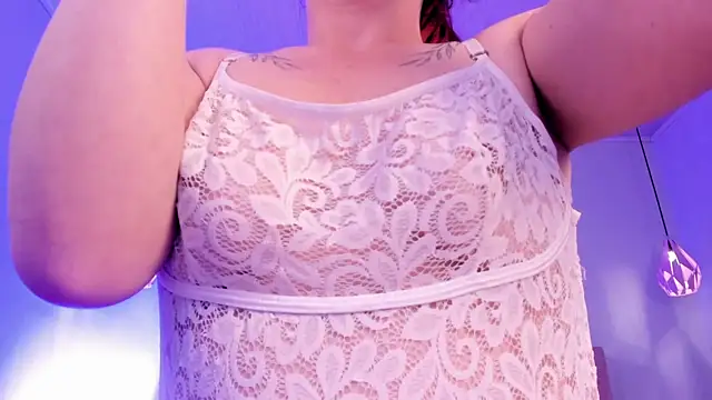 ScarletGV online show from 10/06/25, 04:21