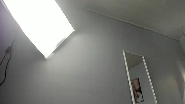ScarletGV online show from 07/17/26, 03:35