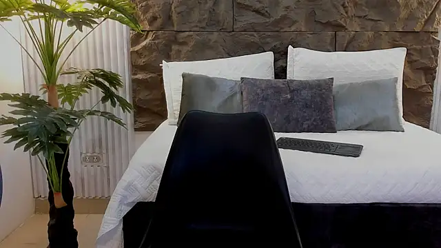 alice greco online show from 07/26/26, 01:40