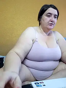 Liluboobs online show from 02/18/25, 06:48