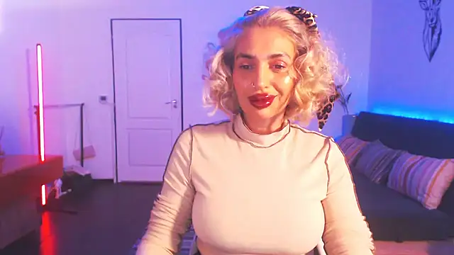 beauty chl0e online show from 01/07/25, 08:42