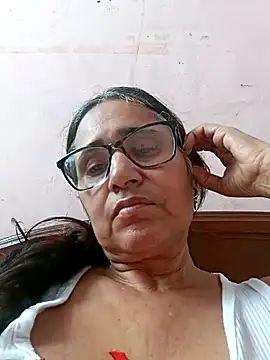  candi online show from 03/03/25, 07:17