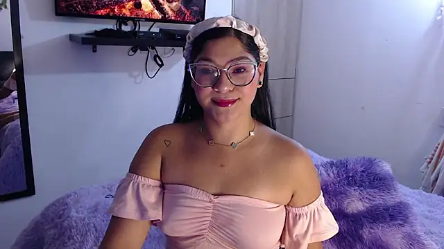 Snapshot of Prins_jazmin chatting on 05/26/26, 04:36 Prins jazmin online show from 05/26/26, 04:36