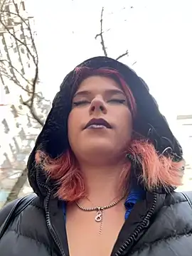 RiriRoseey online show from 12/15/24, 08:52