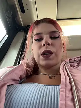 RiriRoseey online show from 12/21/24, 08:39