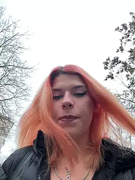 RiriRoseey online show from 12/22/24, 08:38