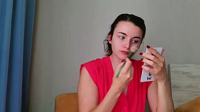 Miss Arwen online show from 06/15/26, 06:15