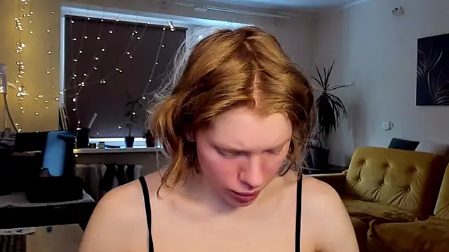 StellaDavis online show from 02/27/25, 12:23