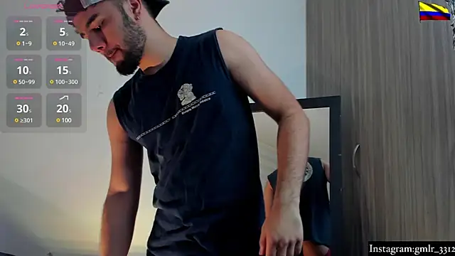 caprywilliams online show from 12/12/24, 08:21