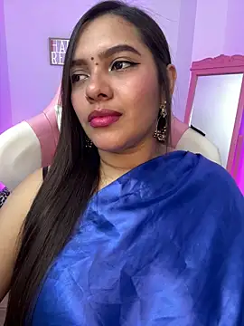krishaa  online show from 03/25/26, 04:35