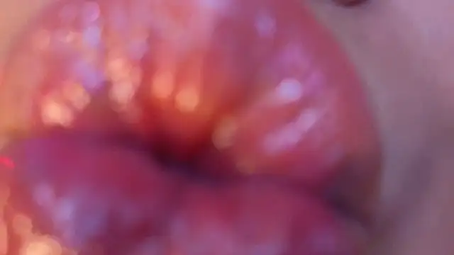 Snapshot of _poison_sweet chatting on 12/07/24, 12:41 poison sweet online show from 12/07/24, 12:41