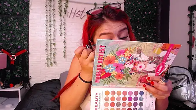 Snapshot of _poison_sweet chatting on 12/11/24, 07:36 poison sweet online show from 12/11/24, 07:36