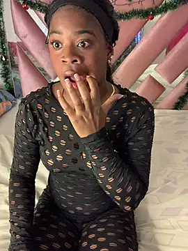 Tamara Lubezkii online show from 01/05/25, 06:35