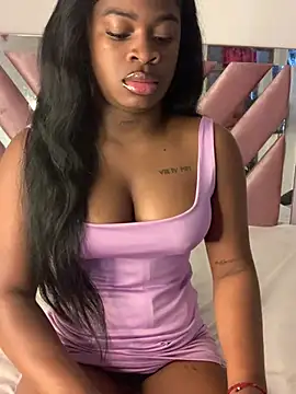 Tamara Lubezkii online show from 01/12/25, 05:01