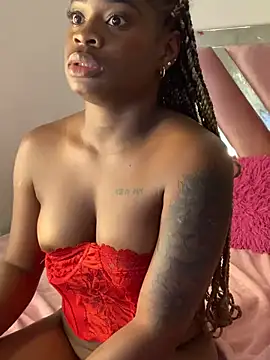 Tamara Lubezkii online show from 02/04/25, 05:01