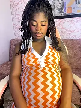 Tamara Lubezkii online show from 09/30/25, 07:08