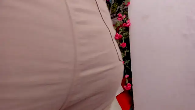 Elianissquirt online show from 01/15/25, 12:36