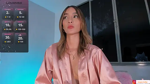 Megan-holly online show from 01/07/25, 10:41