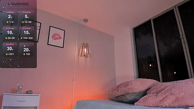 Megan-holly online show from 02/02/25, 10:06